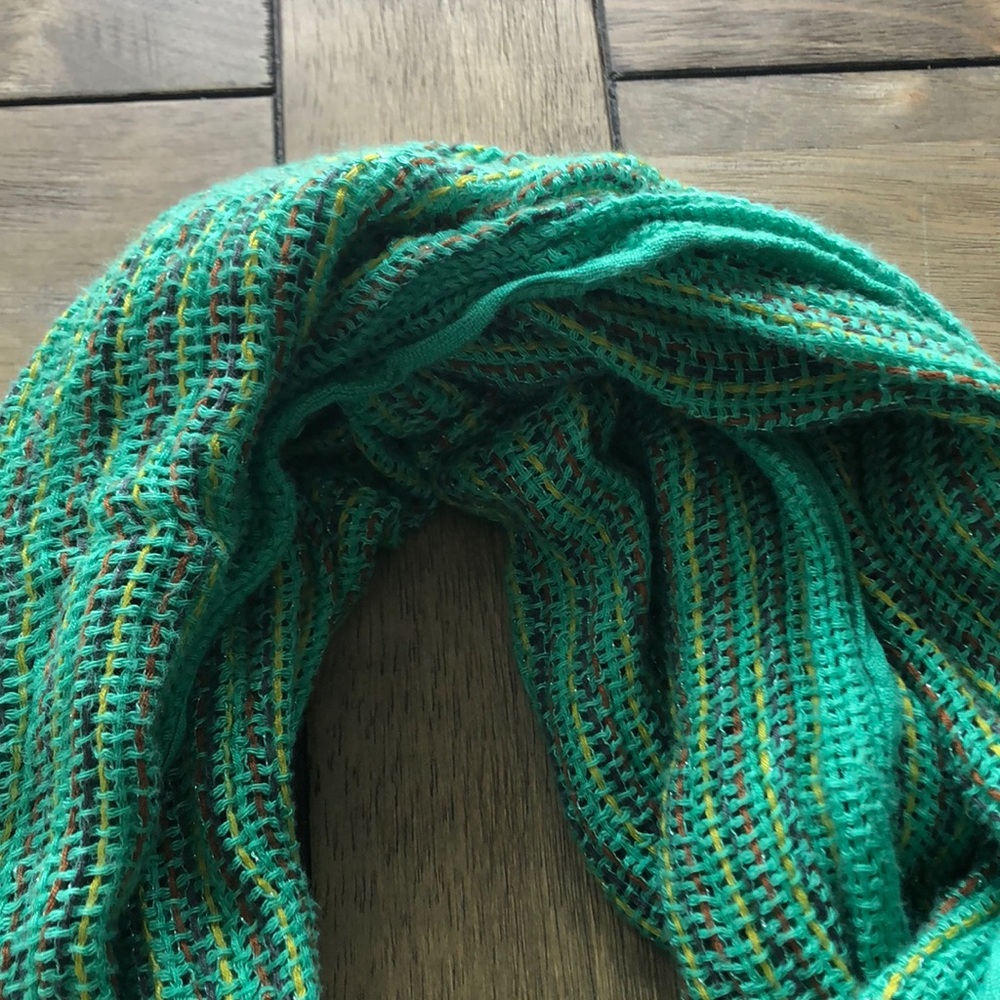 Scarf - Picture 2 of 4